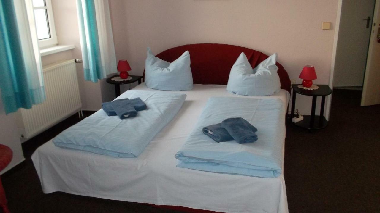 Domaene-Badetz Hotel ภายนอก รูปภาพ